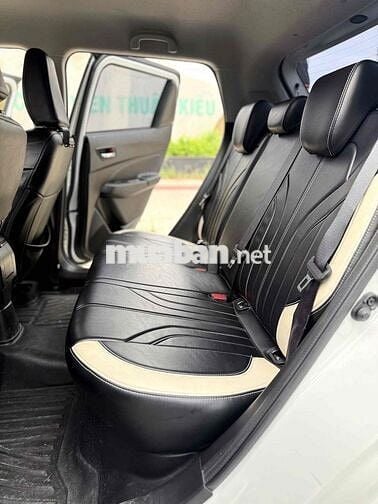 Suzuki Swift 2022 Trắng Nhiều Options Độ