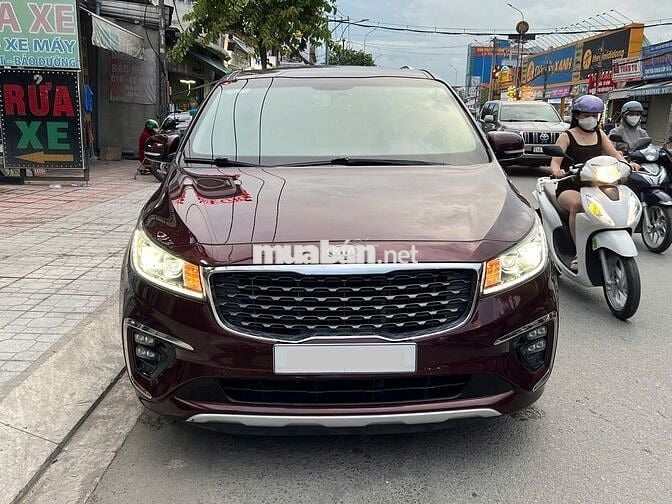 Kia Sedona DAT Luxury 2021 Đỏ mận 68.000 km