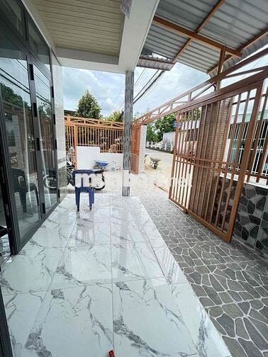 Nhà sân vườn mới 2 phòng hẻm Nguyễn Văn Trường