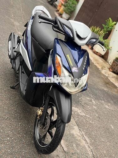 Yamaha Luvias Xanh đen