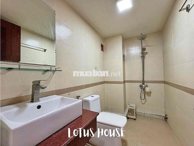 CHDV FULL NỘI THẤT THUẬN TIỆN QUA CÁC TRƯỜNG ĐẠI HỌC NTTU-VLU-IUH