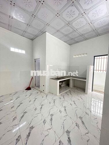 Nhà sân vườn mới 2 phòng hẻm Nguyễn Văn Trường