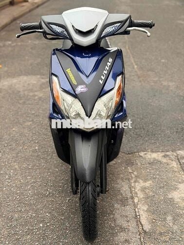 Yamaha Luvias Xanh đen