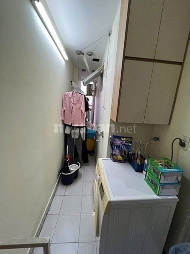 Giá 13tr/th, Chung cư Screc, 68m2, 2PN, 2WC, Nội thất, Trường Sa, Q3.