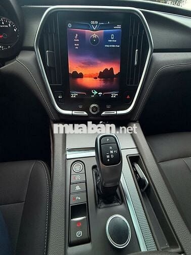 VinFast Lux A 2.0 2022 Trắng 25000 km