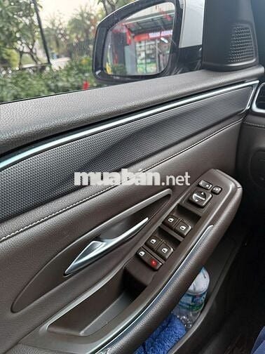 VinFast Lux A 2.0 2022 Trắng 25000 km