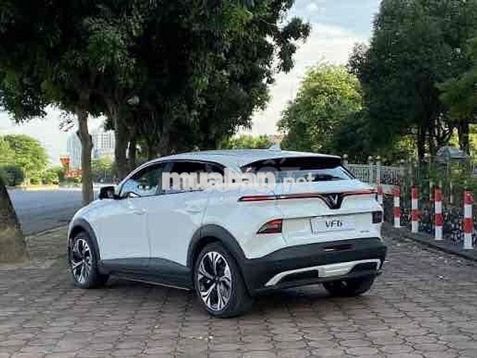 🚗 VINFAST VF 6 PLUS – FULL ĐỒ, LĂN BÁNH CHỈ  700Tr