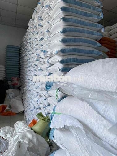 TUYỂN DỤNG NHÂN VIÊN GIAO HÀNG BẰNG XE MÁY & PHỤ