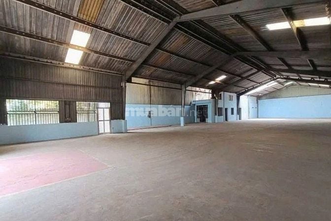 Kho xưởng cho thuê Thới An , Quận 12 , DT: 600m2 , đường contaoner