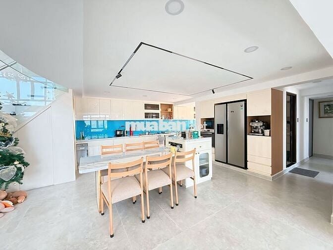 Bán căn hộ duplex 240m2 xây mới hoàn toàn
