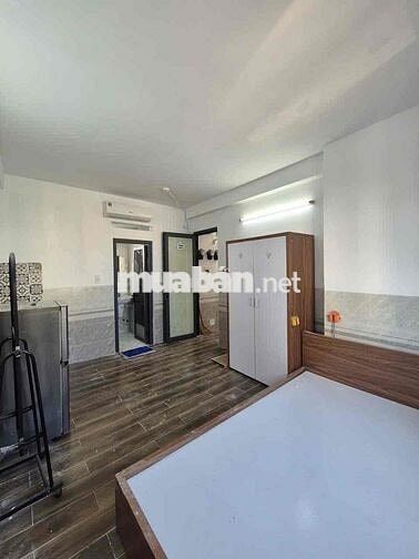 Studio Cửa Sổ Trời Đầy Đủ Nội Thất Sát Bến Xe Quận 8 Đầy Đủ Tiện Nghi