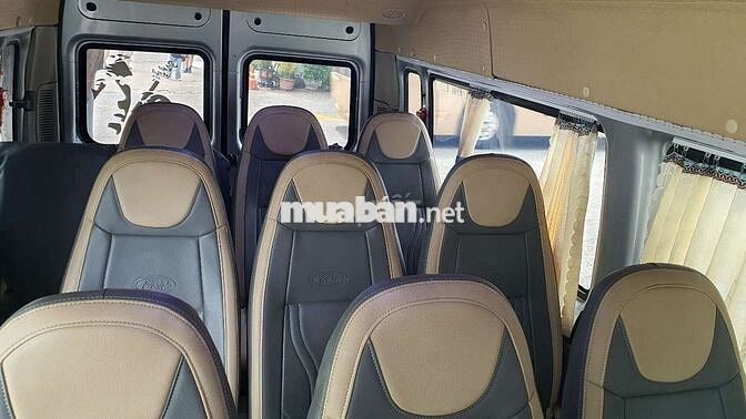 Ford Transit 2016 16 chỗ Bạc