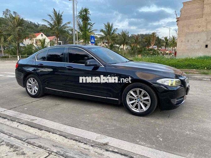 BMW 523i 2010 Xăng Đen Tự động