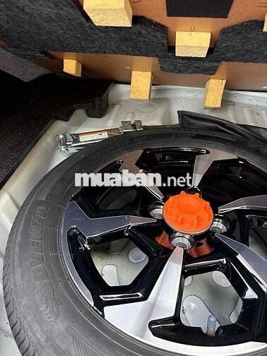 Vios 2024 E MT xe đẹp, 1 chủ mua mới bao chéc tét
