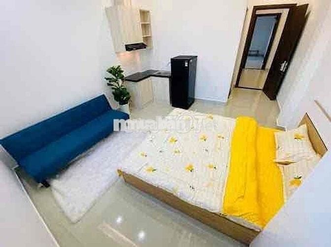 Cho thuê phòng cửa sổ to ngay chợ Hoà Hưng gần Vạn Hạnh mall quận 10
