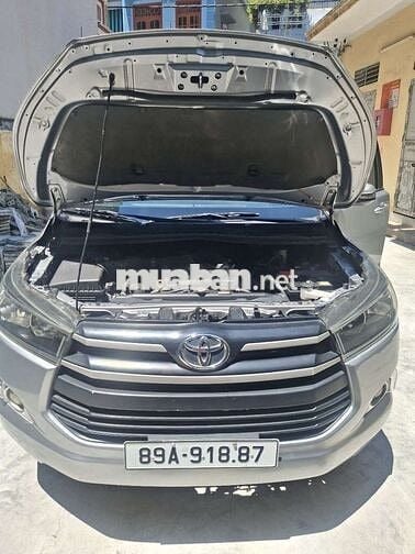 Toyota Innova 2017 Bạc