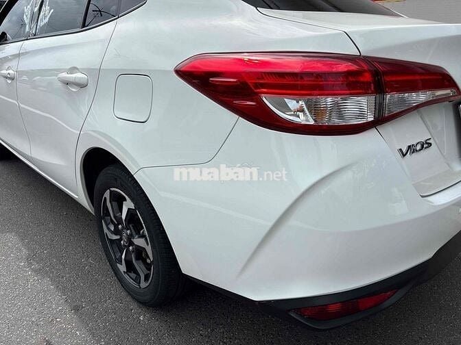 Vios 2024 E MT xe đẹp, 1 chủ mua mới bao chéc tét