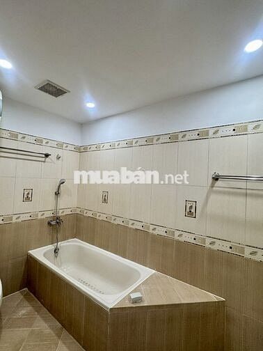 Cho thuê căn hộ 3PN 2WC KĐT Mỹ Đình Sông Đà, 17tr, 103m2