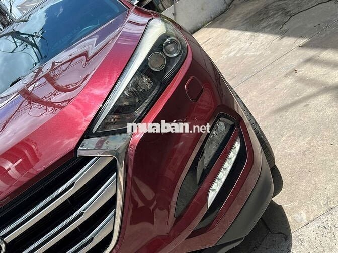 Hyundai Tucson ATH 2017 màu đỏ pha lê