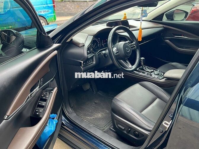 Mazda CX-30 Premium 2023 Xanh đen 9000 km