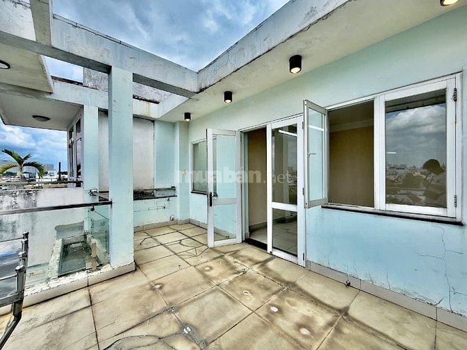Bán nhà mặt tiền Phạm Văn Đồng, P.3, Gav: 5,8 x 7m, giá 9,8 tỷ