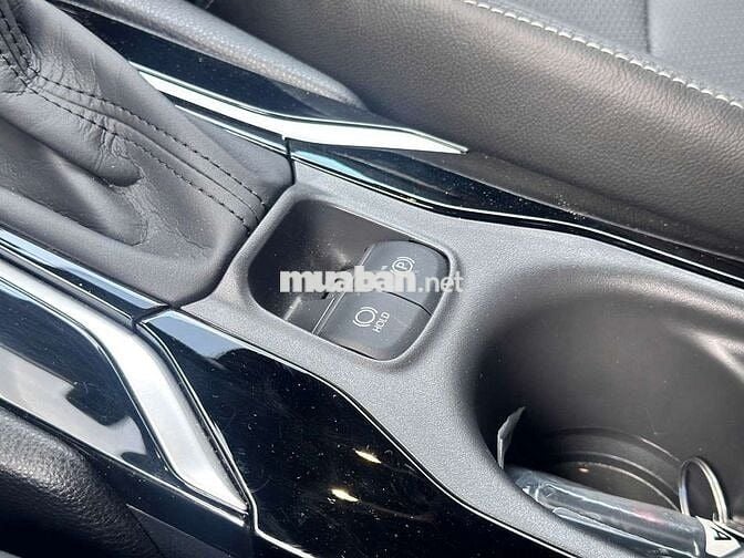 Toyota Hà Đông bán Corolla Cross 1.8V 2025
