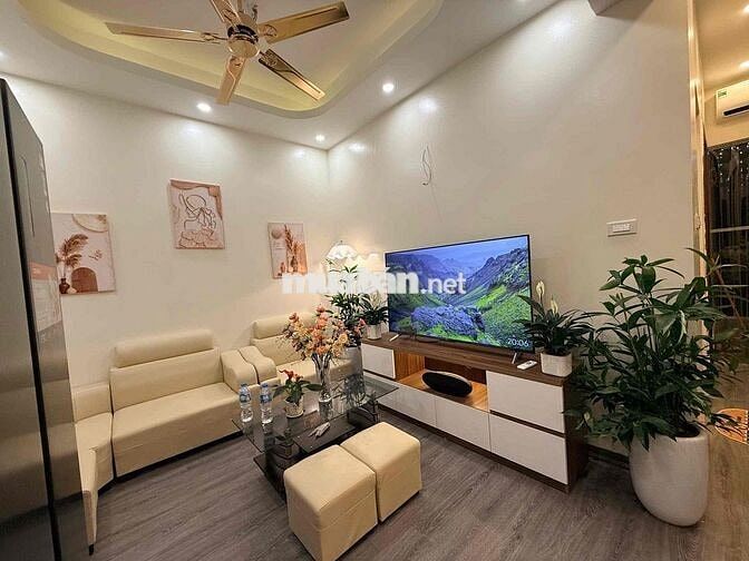 Chính chủ tên tôi bán căn hộ sổ vĩnh viễn 3 tỷ 750tr hoàng mai Hà Nội
