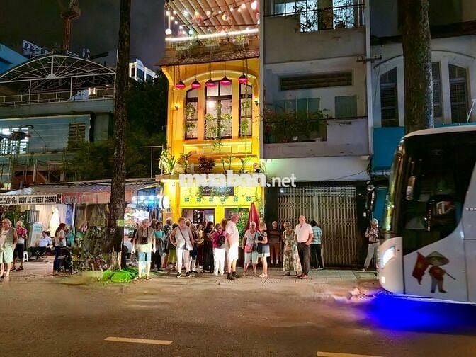 [KO CẦN KN, BAO CƠM] NHÂN VIÊN NHÀ HÀNG QUẬN 1