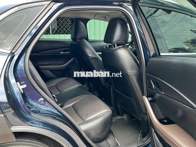 Mazda CX-30 Premium 2023 Xanh đen 9000 km