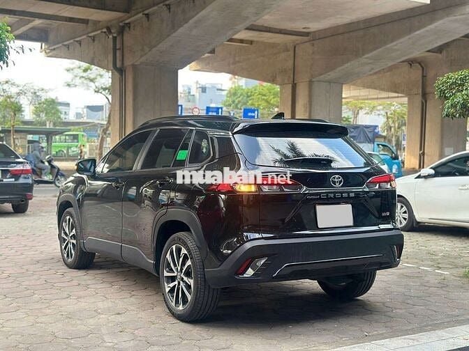 Toyota Hà Đông bán Corolla Cross 1.8V 2025