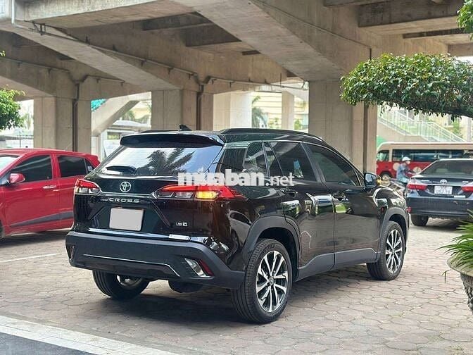 Toyota Hà Đông bán Corolla Cross 1.8V 2025