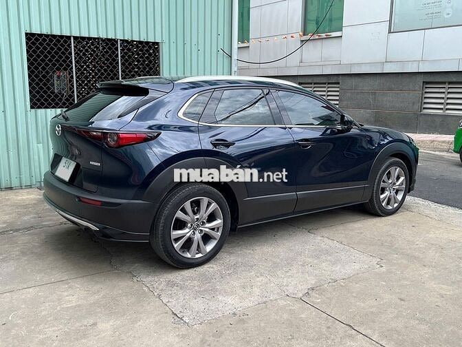 Mazda CX-30 Premium 2023 Xanh đen 9000 km