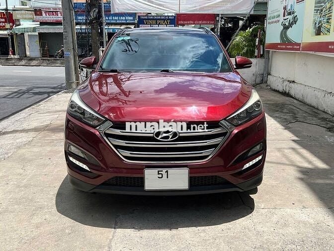 Hyundai Tucson ATH 2017 màu đỏ pha lê