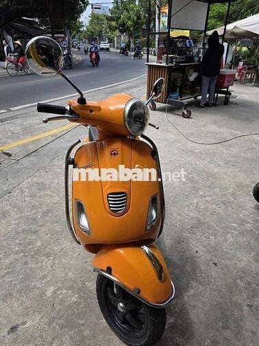 Piaggio Vespa 2014 Cam