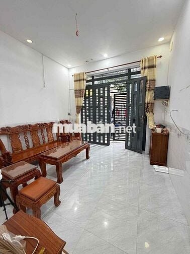 Nhà 2 phòng hẻm 9 Phạm Ngọc Hưng