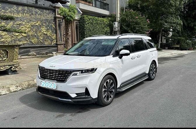 Kia Carnival Sig 7S Limosine Vip 2023 Full Xăng