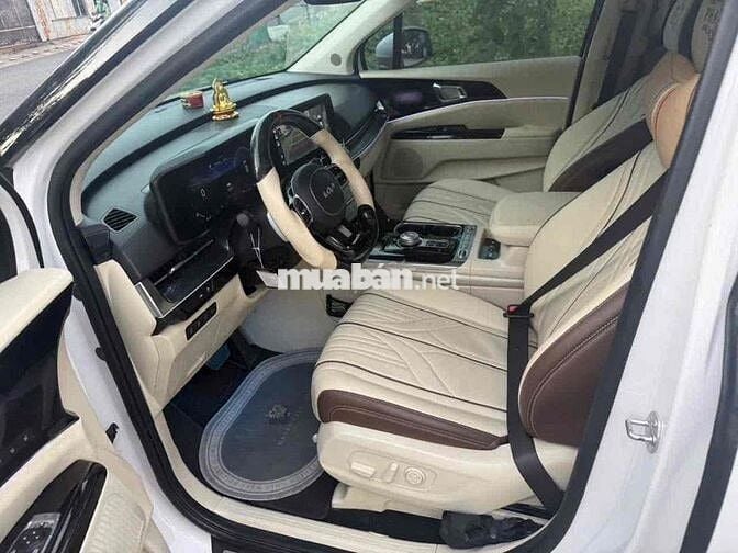 Kia Carnival Sig 7S Limosine Vip 2023 Full Xăng