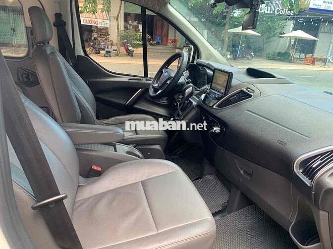 Ford Tourneo Titanium AT 2020 Trắng