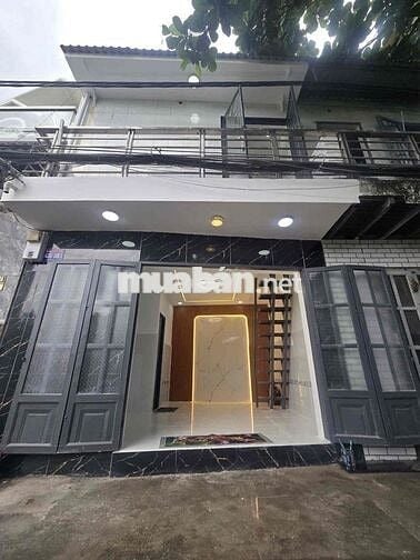 Nhà Mặt Tiền Hẻm 6M - Kinh Doanh Tốt