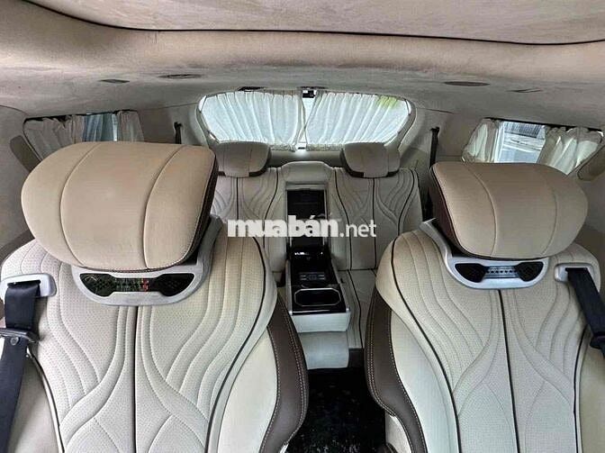 Kia Carnival Sig 7S Limosine Vip 2023 Full Xăng