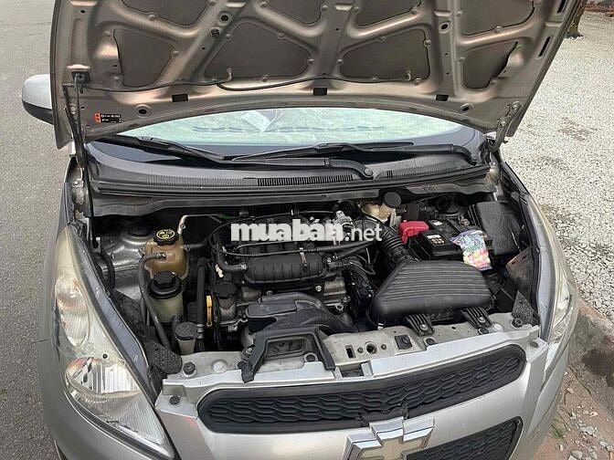 Chevrolet Spark 2016 Bạc 5 chỗ