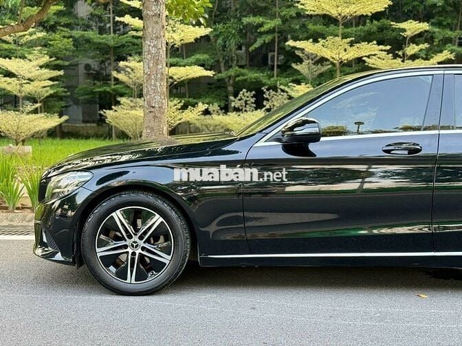 Mercedes-Benz C180 2020 Đen 50000 km