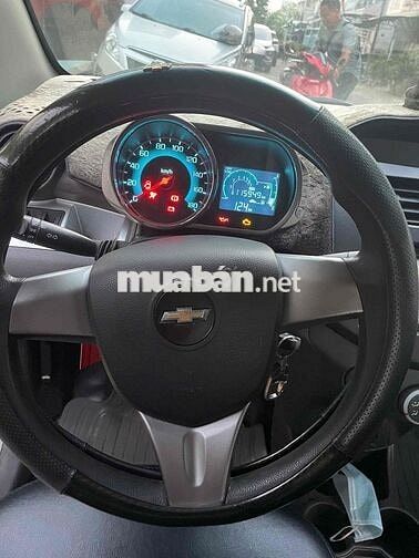 Chevrolet Spark 2016 Bạc 5 chỗ