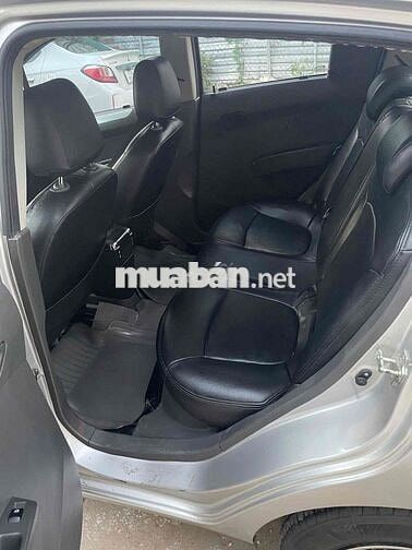 Chevrolet Spark 2016 Bạc 5 chỗ