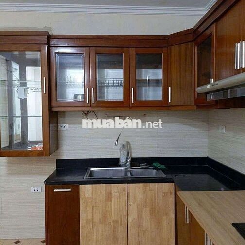 Cho thuê nhà Văn Hương 29m², 4 tầng, 2PN, nhận nhà ngay, 9 triệu/tháng