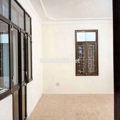 Cho thuê nhà Văn Hương 29m², 4 tầng, 2PN, nhận nhà ngay, 9 triệu/tháng