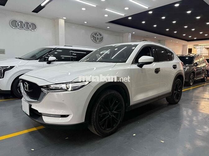 Mazda CX5 2.0 Luxury 2020 Trắng chuẩn