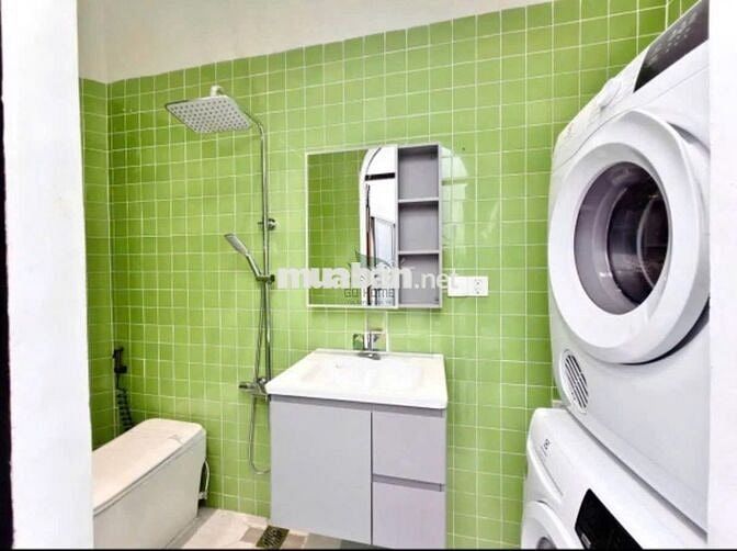 NHÀ SÂN VƯỜN - GẦN BIỂN - 2 PHÒNG NGỦ - FULL NỘI THẤT - BẮC NHA TRANG