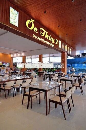 Nhân Viên Chăm Sóc KH( Nữ )Trực Phòng VIP Nhà Hàng