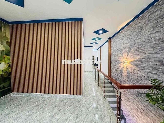 Nhà Phố Hiện Đại Mặt Tiền Kinh Doanh